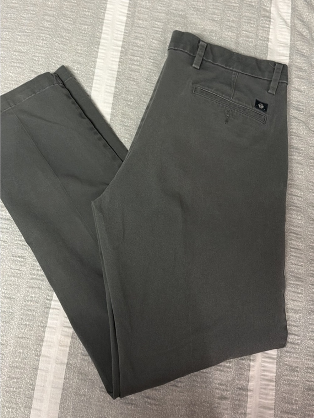 Men's Dark Gray Casual Chino Pants
